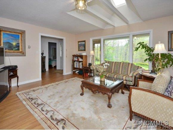 Property image 4 of 26 Indian Knob Road in Indian Falls Estates, Asheville, NC 28803