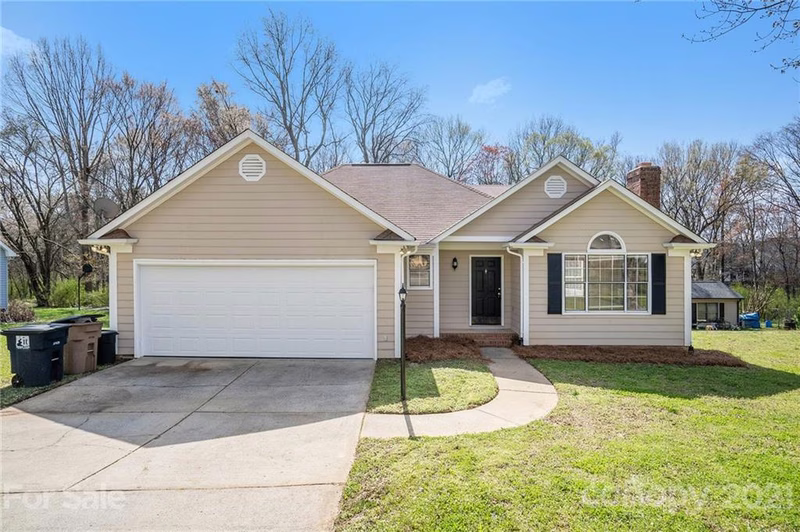 2109 Clover Bend Drive