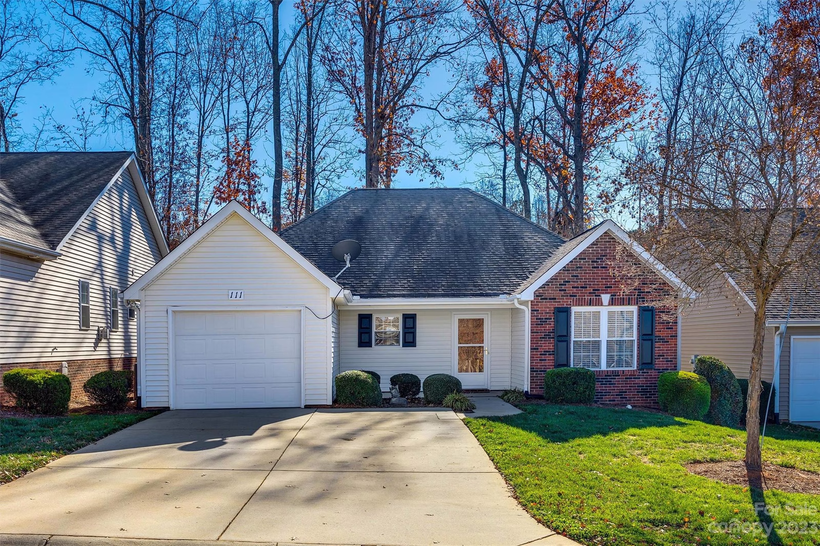 Property image 1 at 111 Keswick Lane, Mooresville, NC 28117