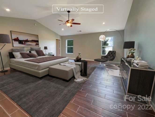 Property image 3 of 901 Willow Creek Drive in Willow Creek, Gastonia, NC 28054