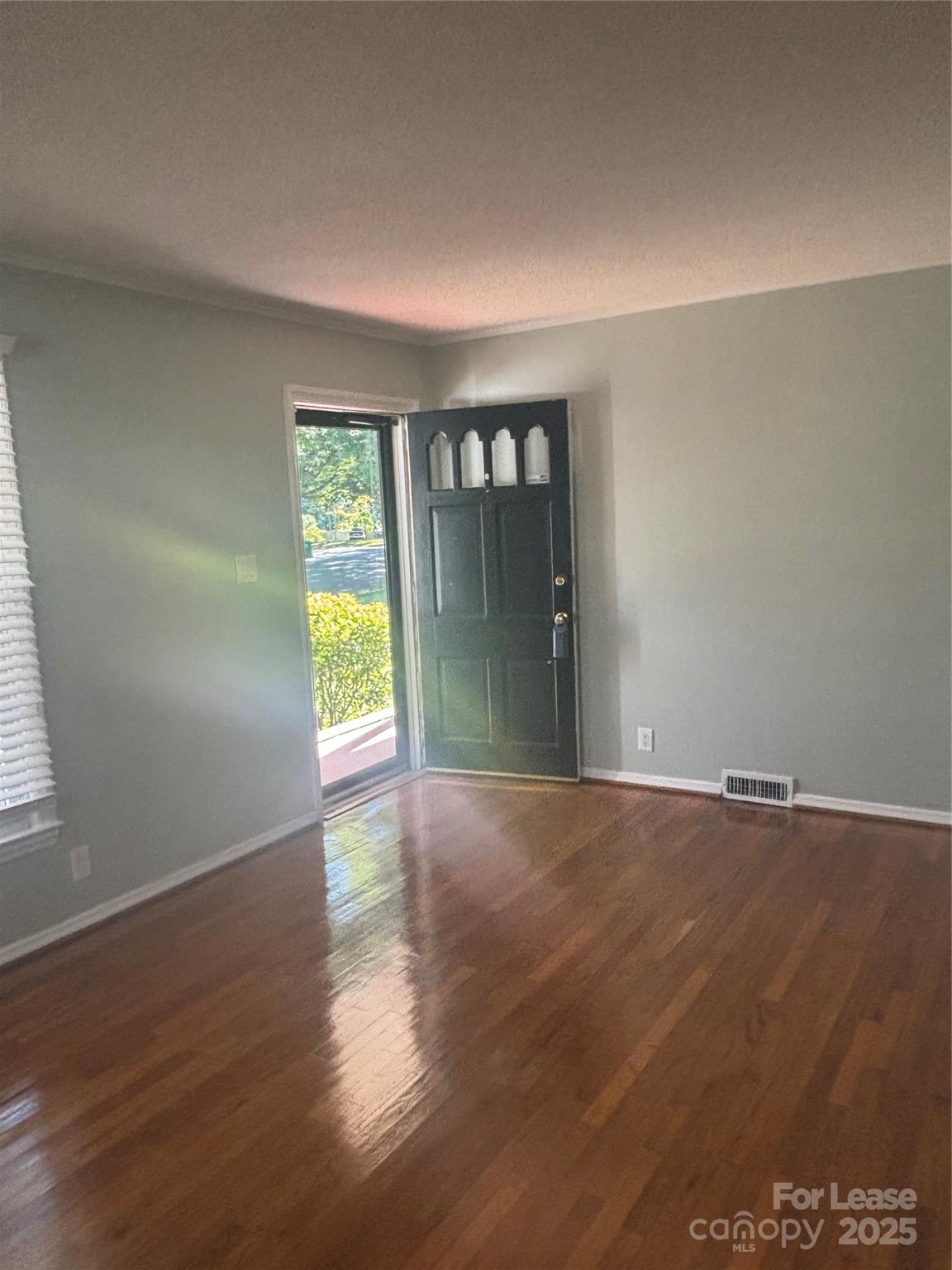 Property image 2 of 5036 Baylor Drive in Madison Park, Charlotte, NC 28210