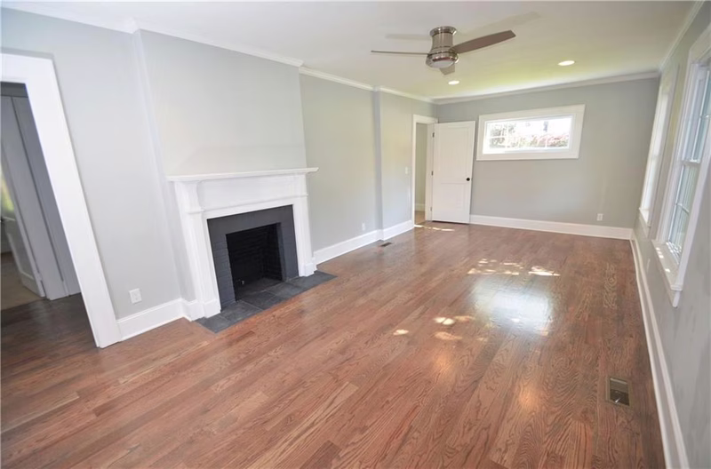 Property image 2 at 604 9th Street, Hickory, NC 28601