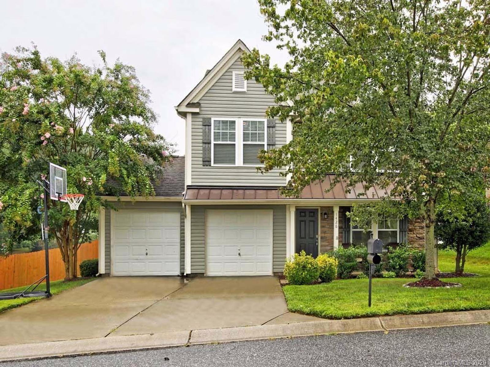 Property image 1 at 1426 Commonwealth Avenue, Statesville, NC 28677