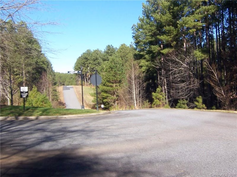 Property image 3 at 5211 Peninsula Drive, Granite Falls, NC 28630