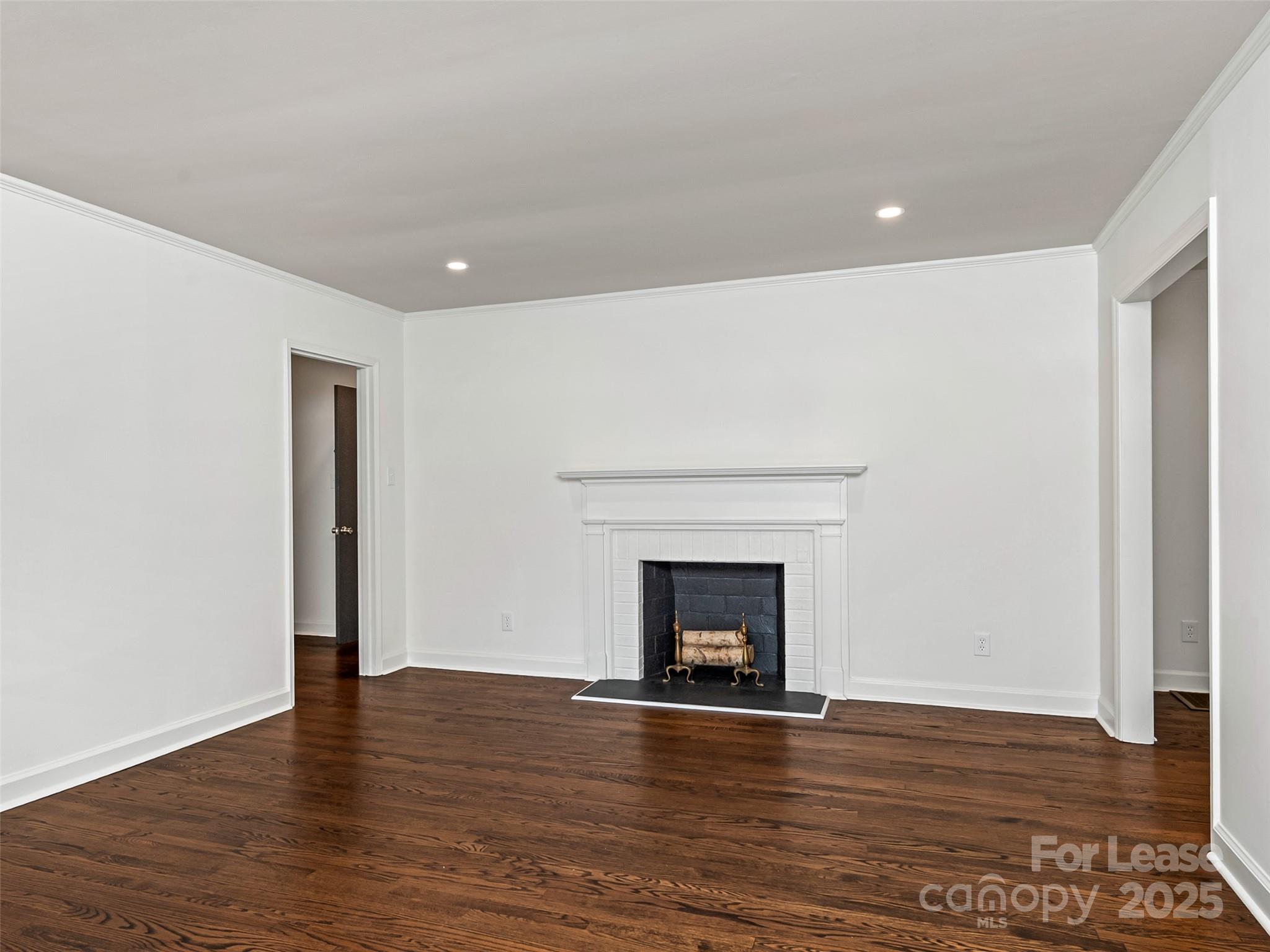 Property image 3 of 5243 Murrayhill Road in Madison Park, Charlotte, NC 28210