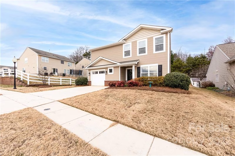 Property image 3 at 700 Willow Creek Drive, Gastonia, NC 28054