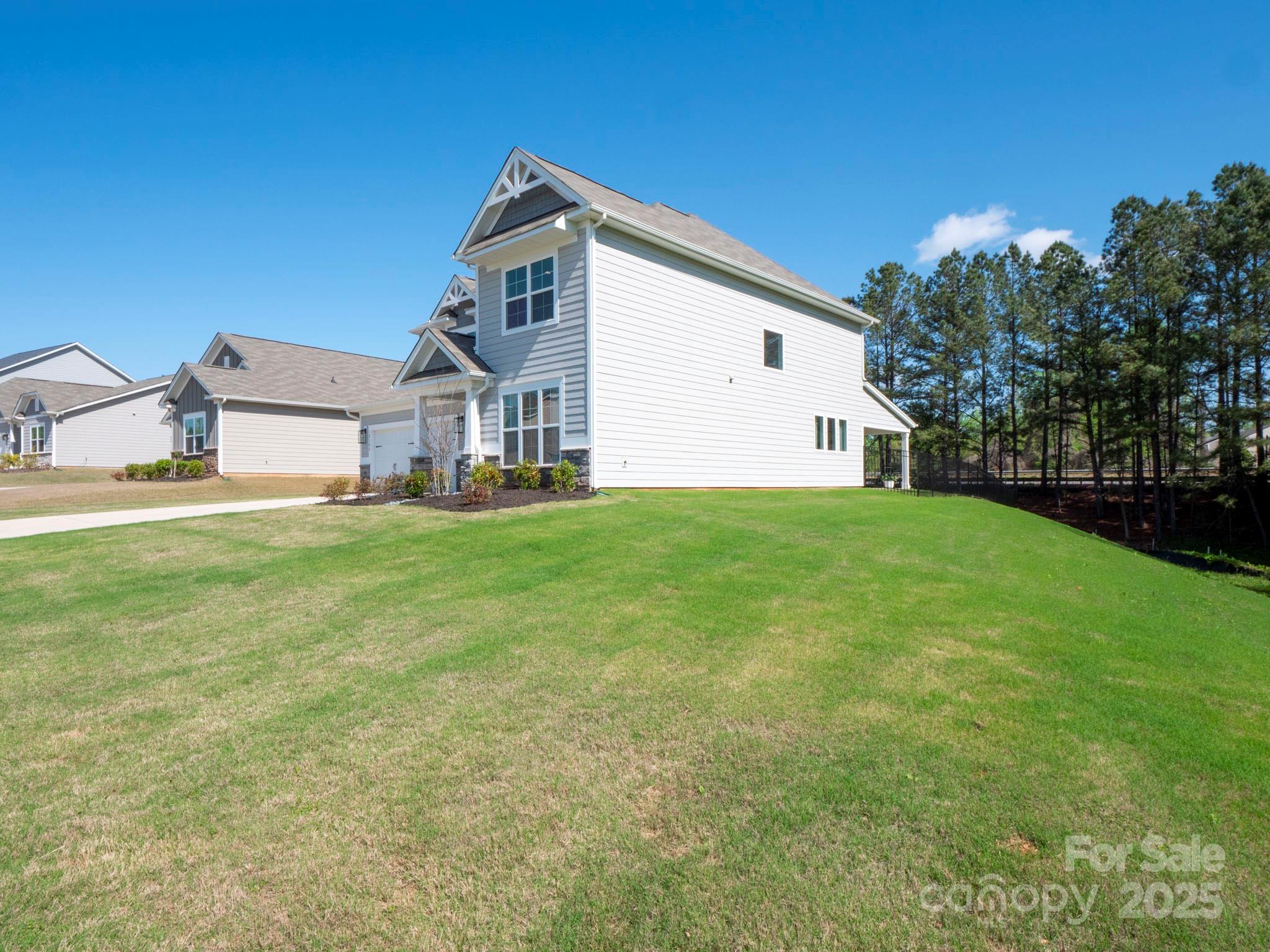Property image 5 of 2108 Sabra Street in Camber Woods, Gastonia, NC 28054