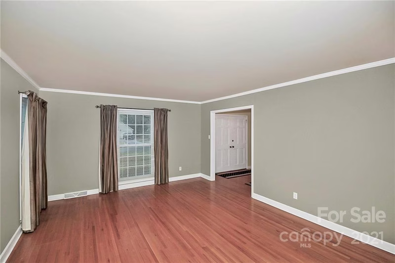 Property image 2 at 2315 Valencia Terrace, Charlotte, NC 28226