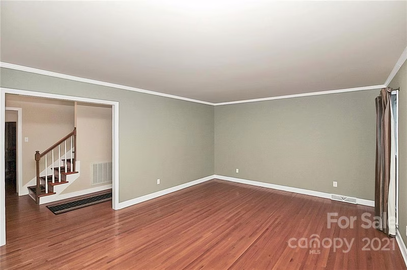 Property image 3 at 2315 Valencia Terrace, Charlotte, NC 28226