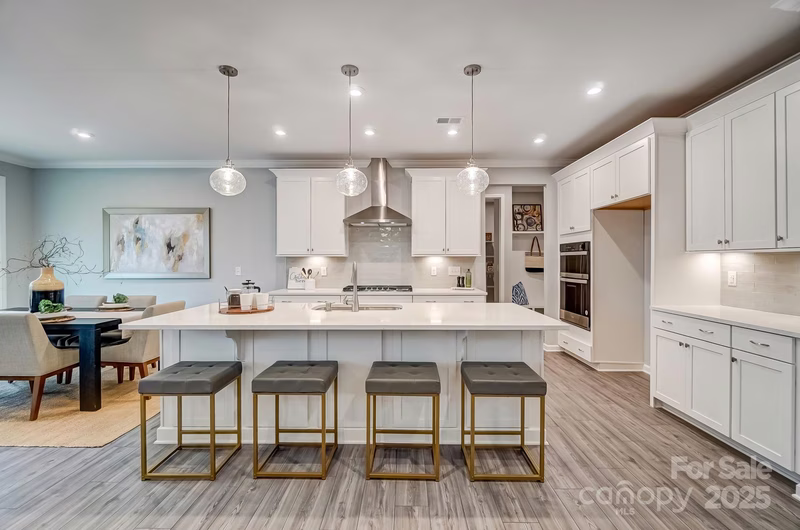 9831 Quercus Lane