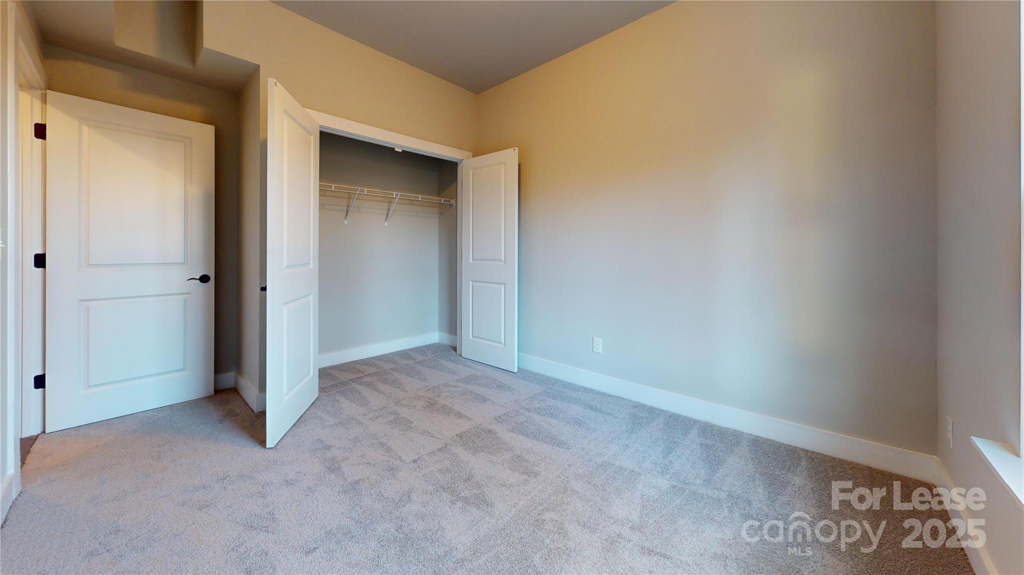 Property image 3 of 4122 Salient Street in Winterfield, Charlotte, NC 28205