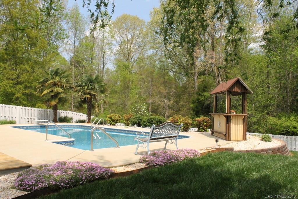 Property image 4 of 3038 Sterling Court in Ashley Glen, Indian Land, SC 29707
