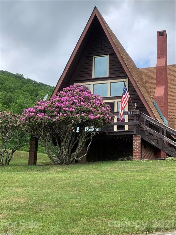 138 Roan Drive