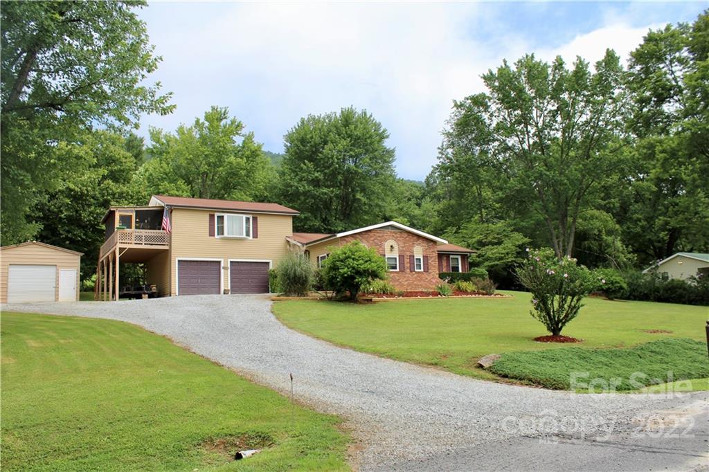 Property image 4 of 198 Cashdon Drive in Forge Mountain Acres, Mills River, NC 28759