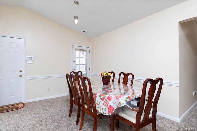Property image 5 at 7505 Heronwood Lane, Charlotte, NC 28227