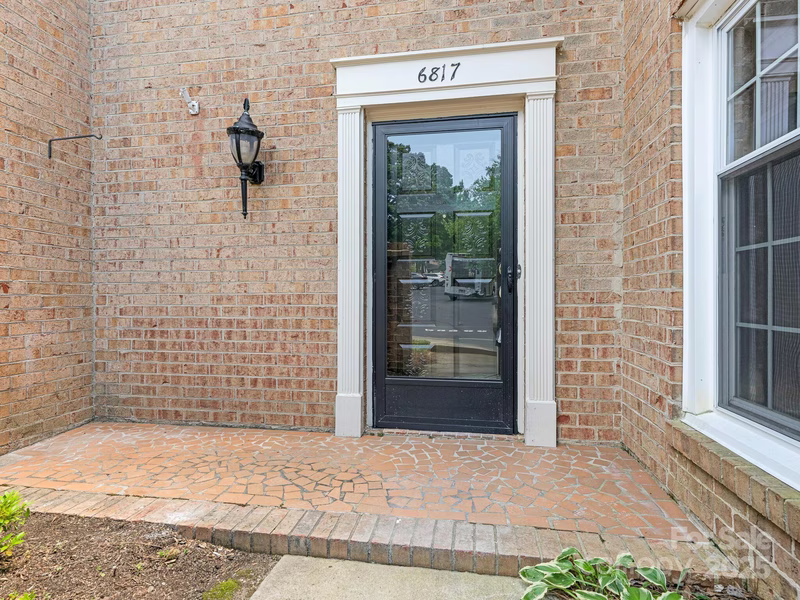 Property image 2 at 6817 Dumbarton Drive, Charlotte, NC 28210