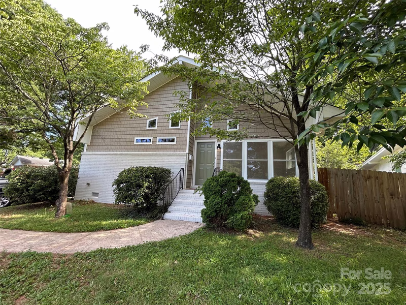 1713 Archdale Drive