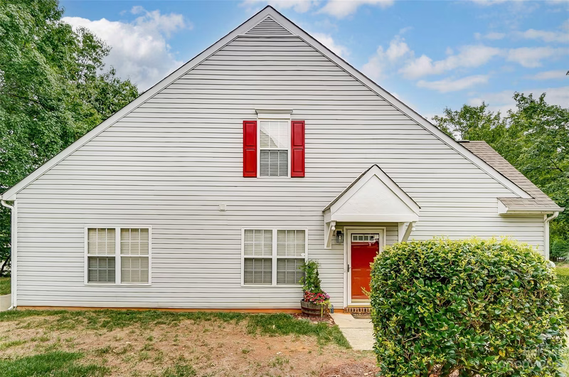 Property image 3 at 9014 Roseton Lane, Charlotte, NC 28277