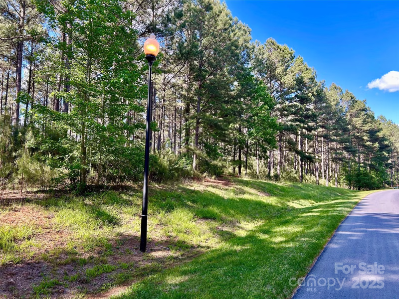 200 Plantation Way