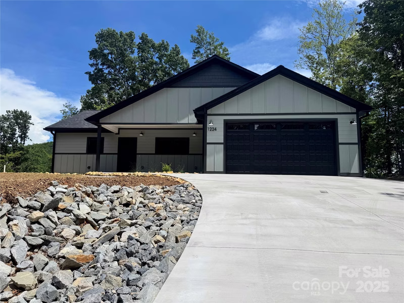 1224 Haven Heights Drive
