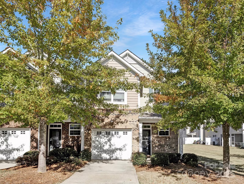 3230 Yarmouth Lane