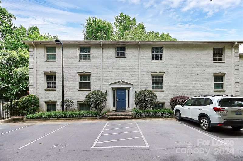 4921 Park Road