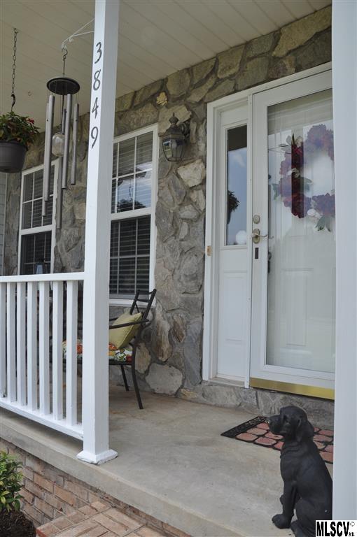 Property image 2 of 3849 Serenity Drive in Melrose Place, Hickory, NC 28602