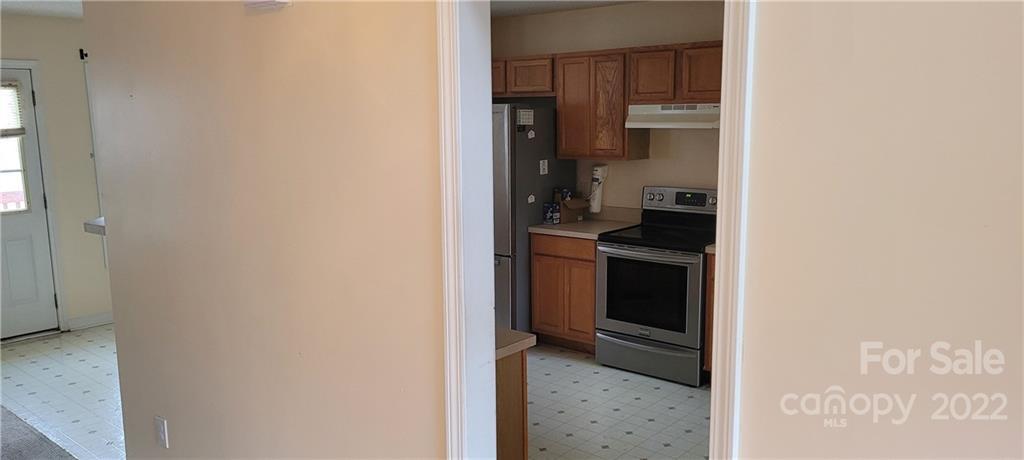Property image 4 of 2056 Samantha Drive in Brantley Creek, Kannapolis, NC 28083
