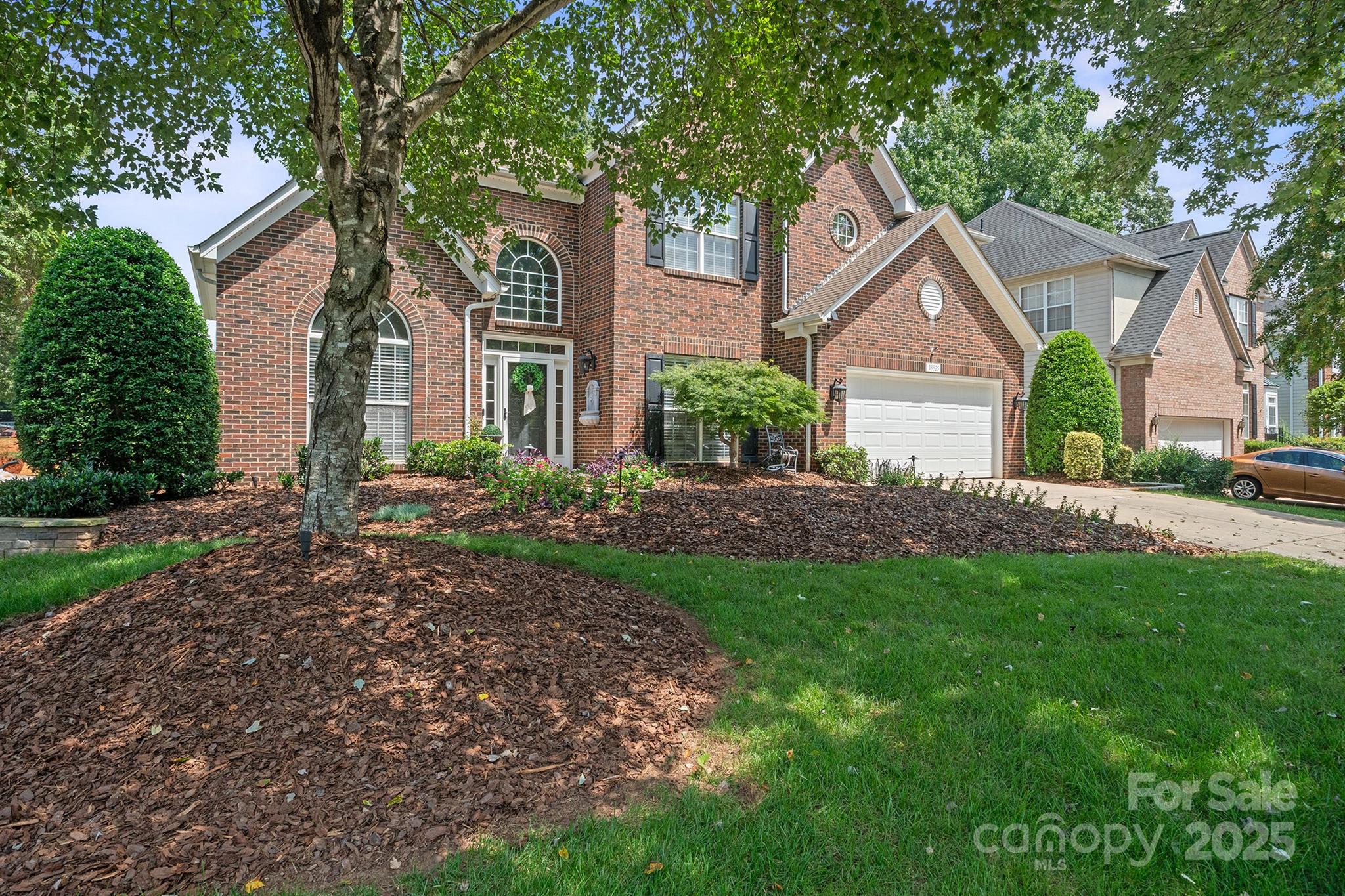 Property image 3 of 13325 Fremington Road in Northstone, Huntersville, NC 28078