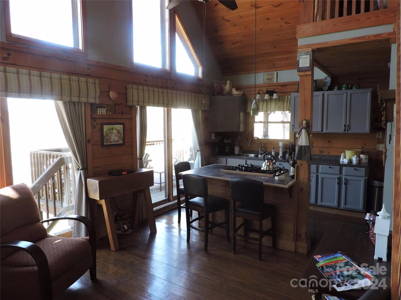 Property image 3 at 643 Amber Drive, Bakersville, NC 28705