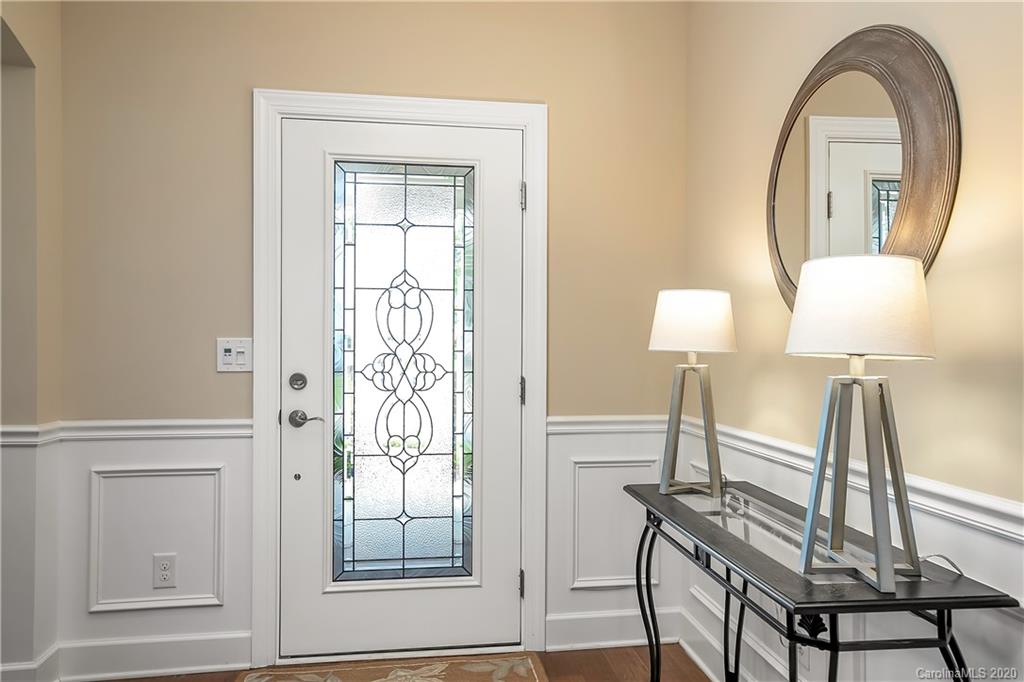 Property image 3 of 1001 Pine Bark Place in Chestnut Place, Matthews, NC 28104