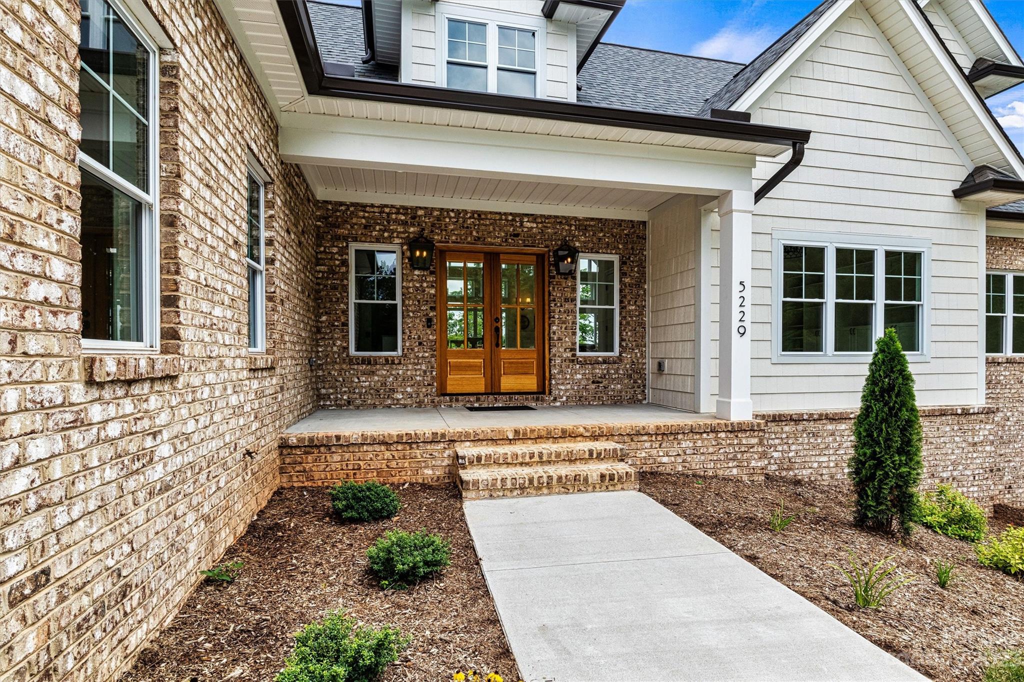 Property image 2 of 5229 Peninsula Drive in Plantation Pointe, Granite Falls, NC 28630