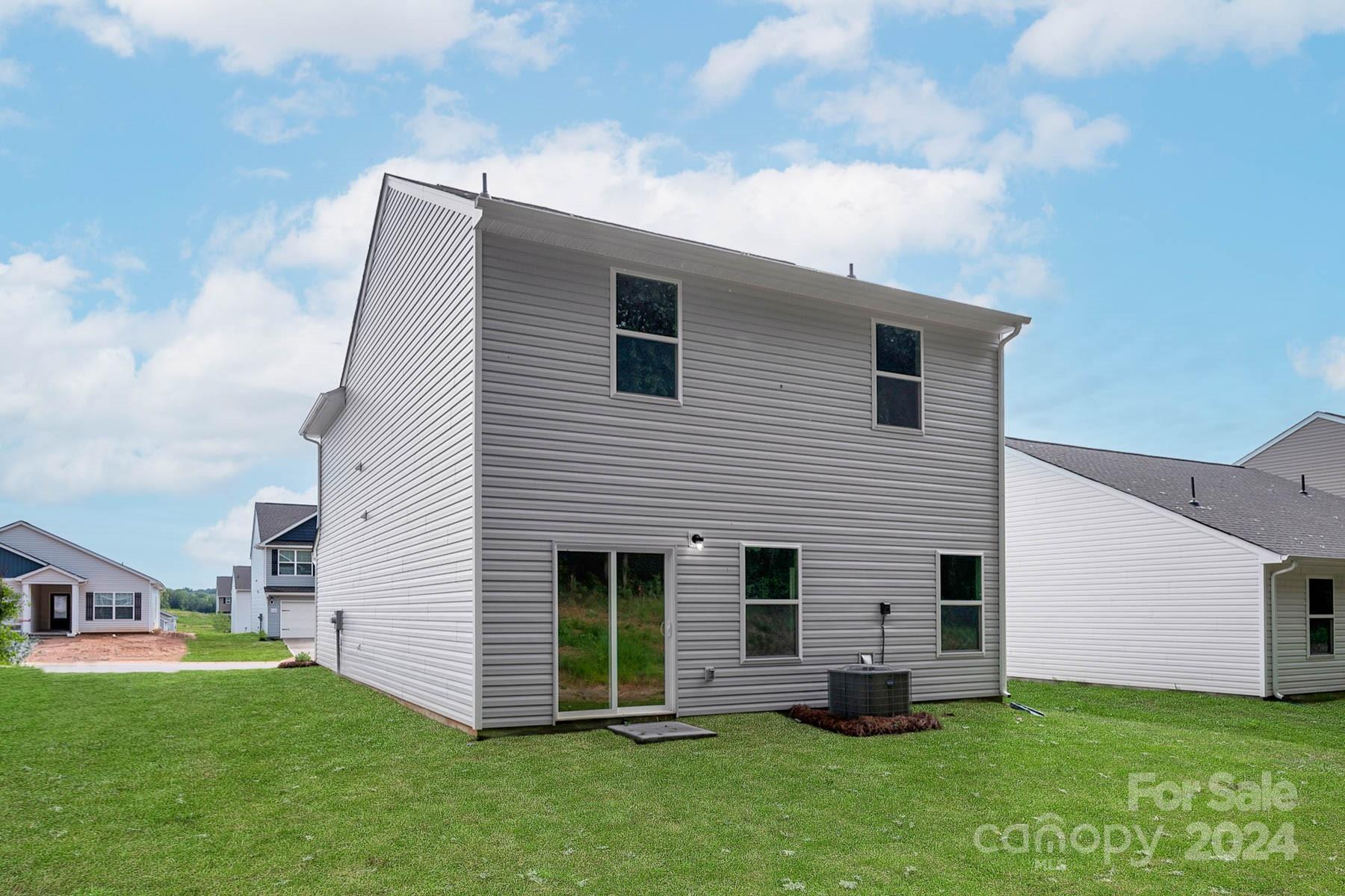 Property image 2 of 3535 Clover Valley Drive in Stagecoach Station, Gastonia, NC 28052