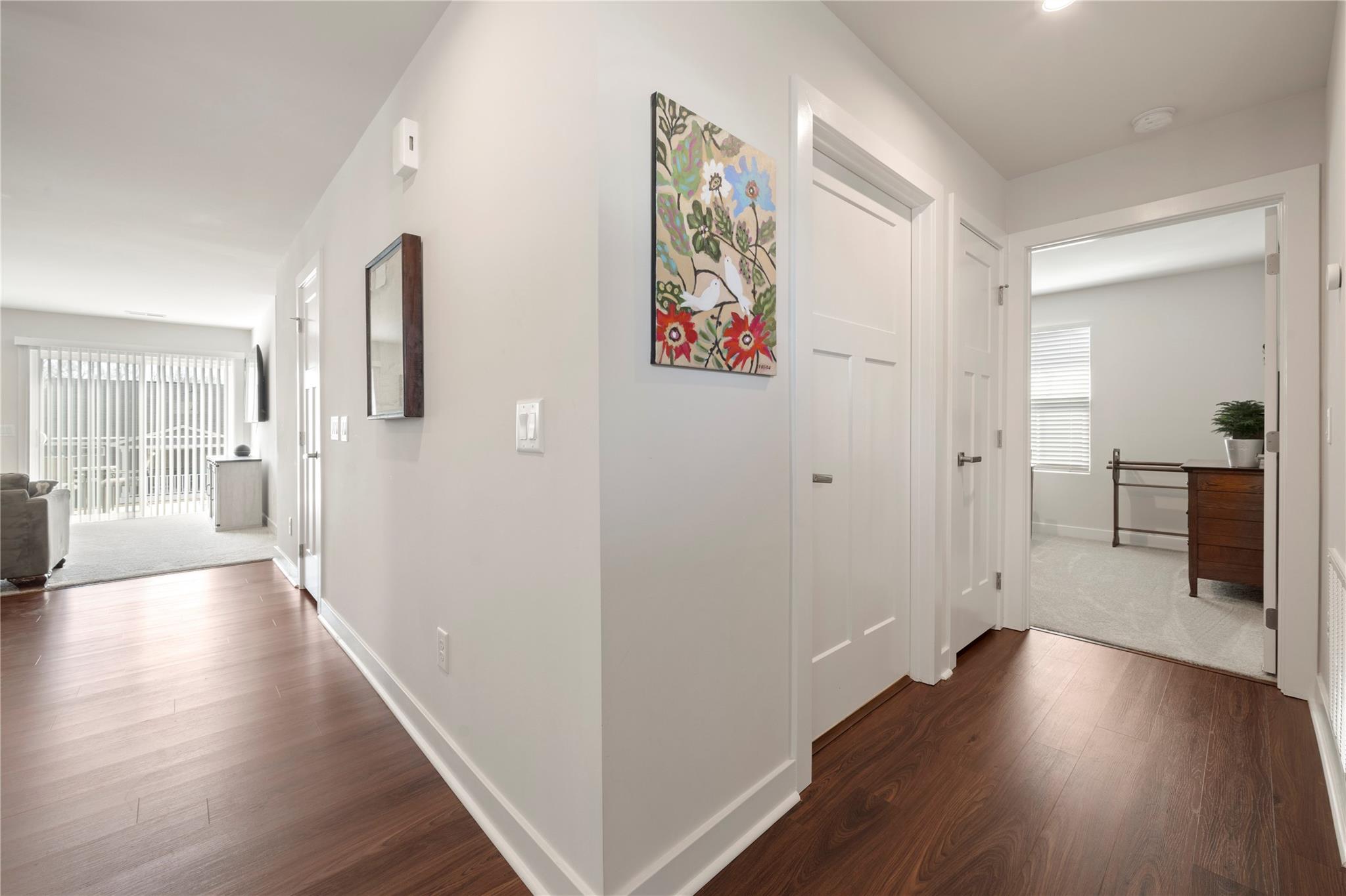 Property image 5 of 9732 Wardley Drive in Woodgrove, Charlotte, NC 28215