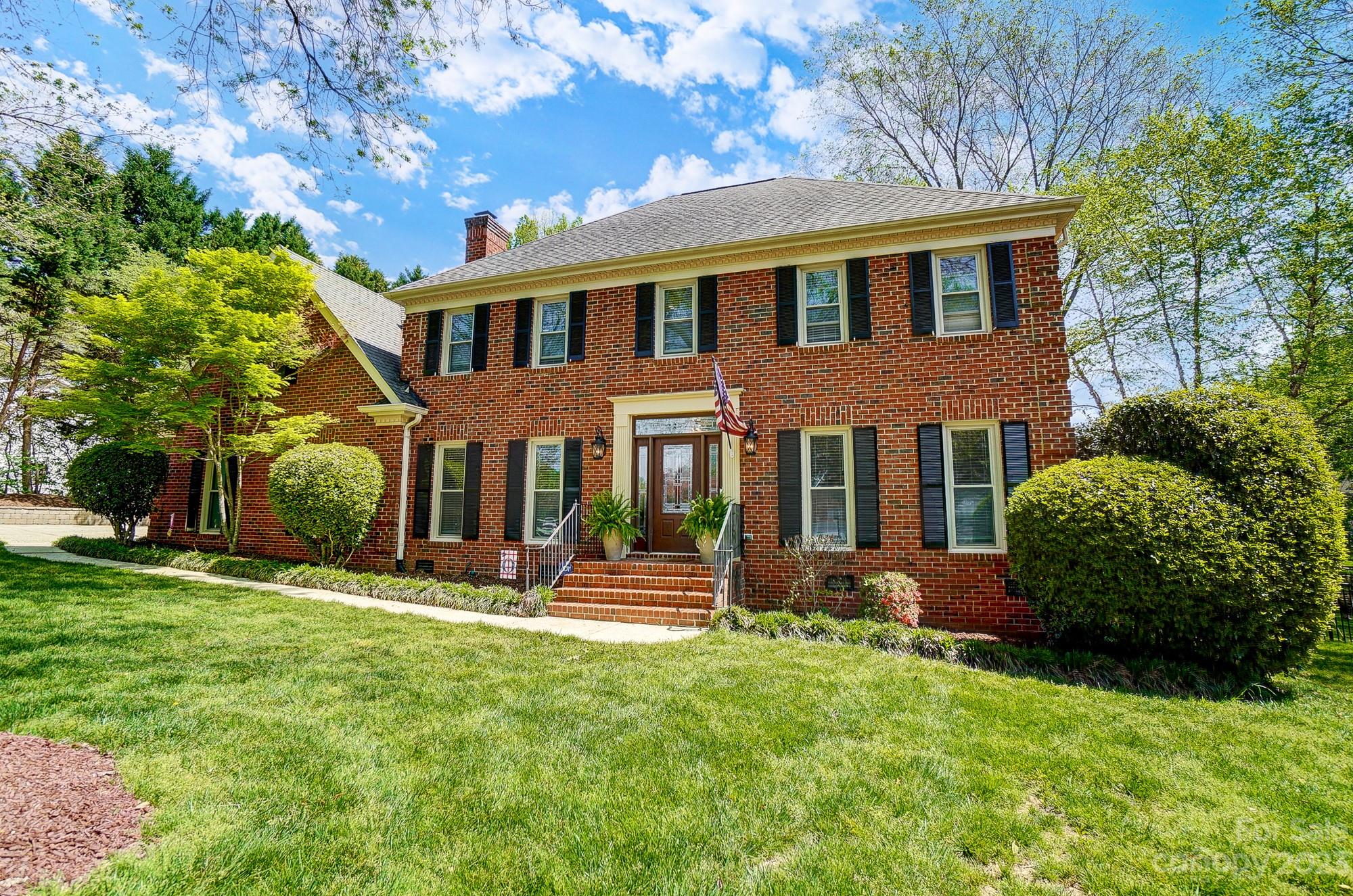 Property image 3 of 10119 Compton Lane in Green Farm, Huntersville, NC 28078