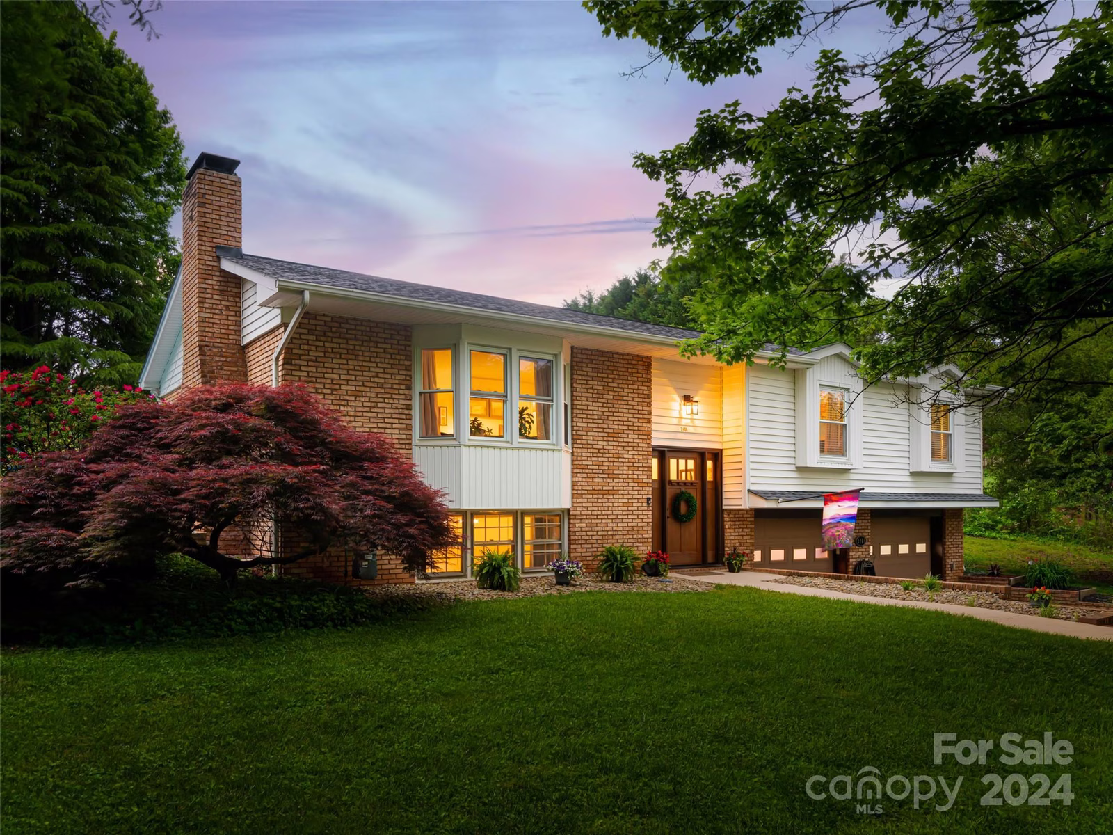 Property image 1 at 2401 Glenheath Drive, Hendersonville, NC 28791