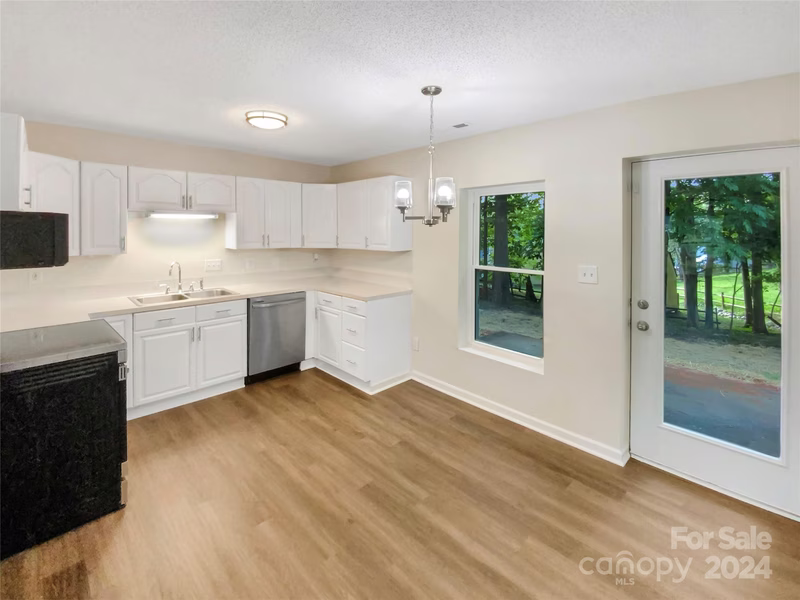 Property image 4 at 1210 Ridgewood Drive, Concord, NC 28027