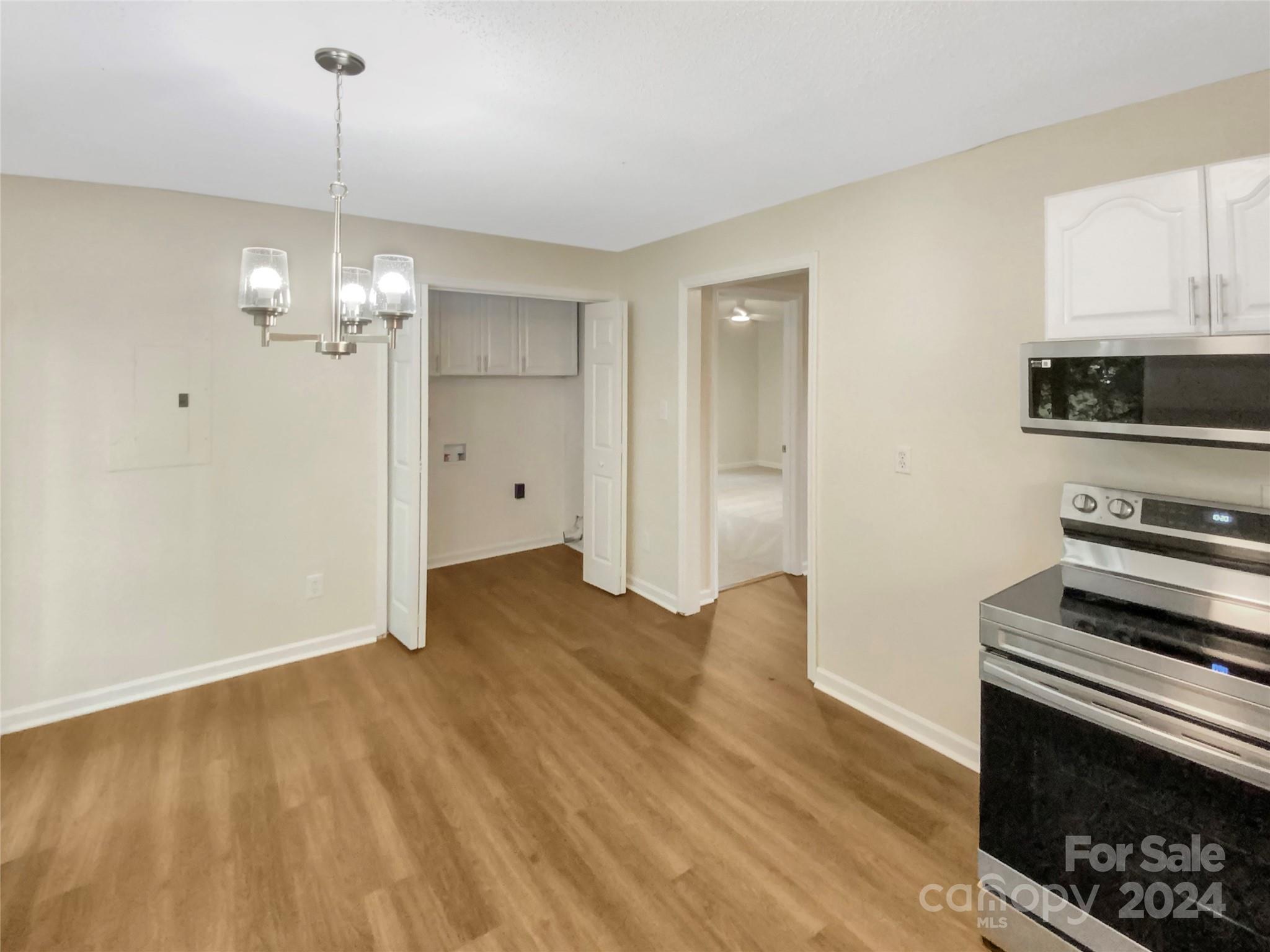 Property image 3 of 1210 Ridgewood Drive in Hidden Valley, Concord, NC 28027