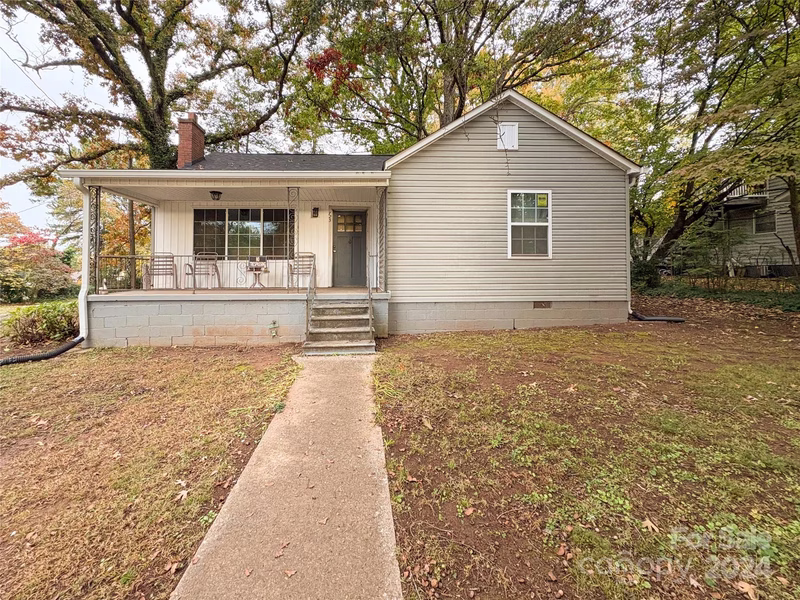 Property image 2 at 723 Wood Street, Statesville, NC 28677