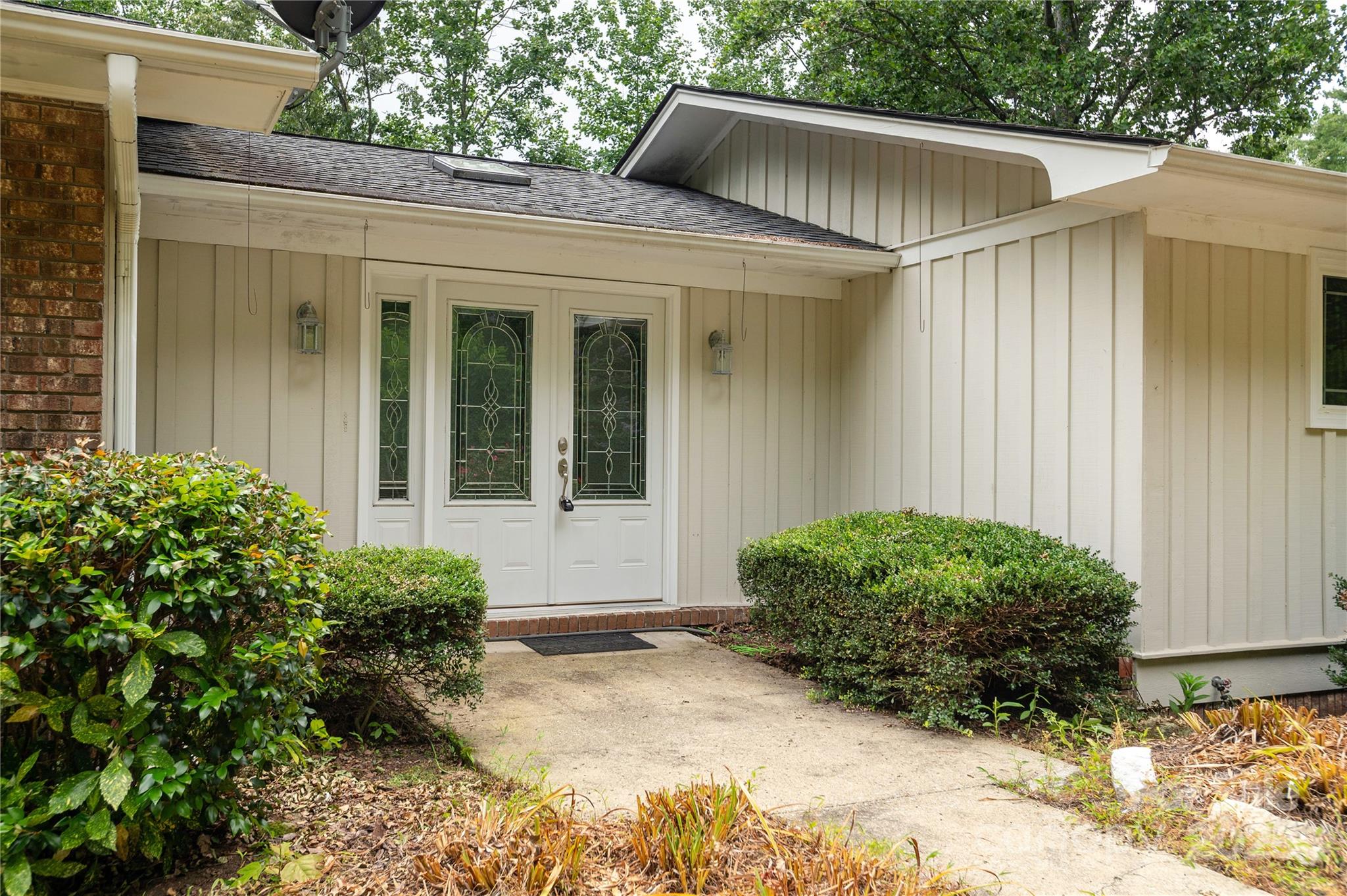 Property image 2 of 233 Raintree Drive in Tamarac, Hendersonville, NC 28791