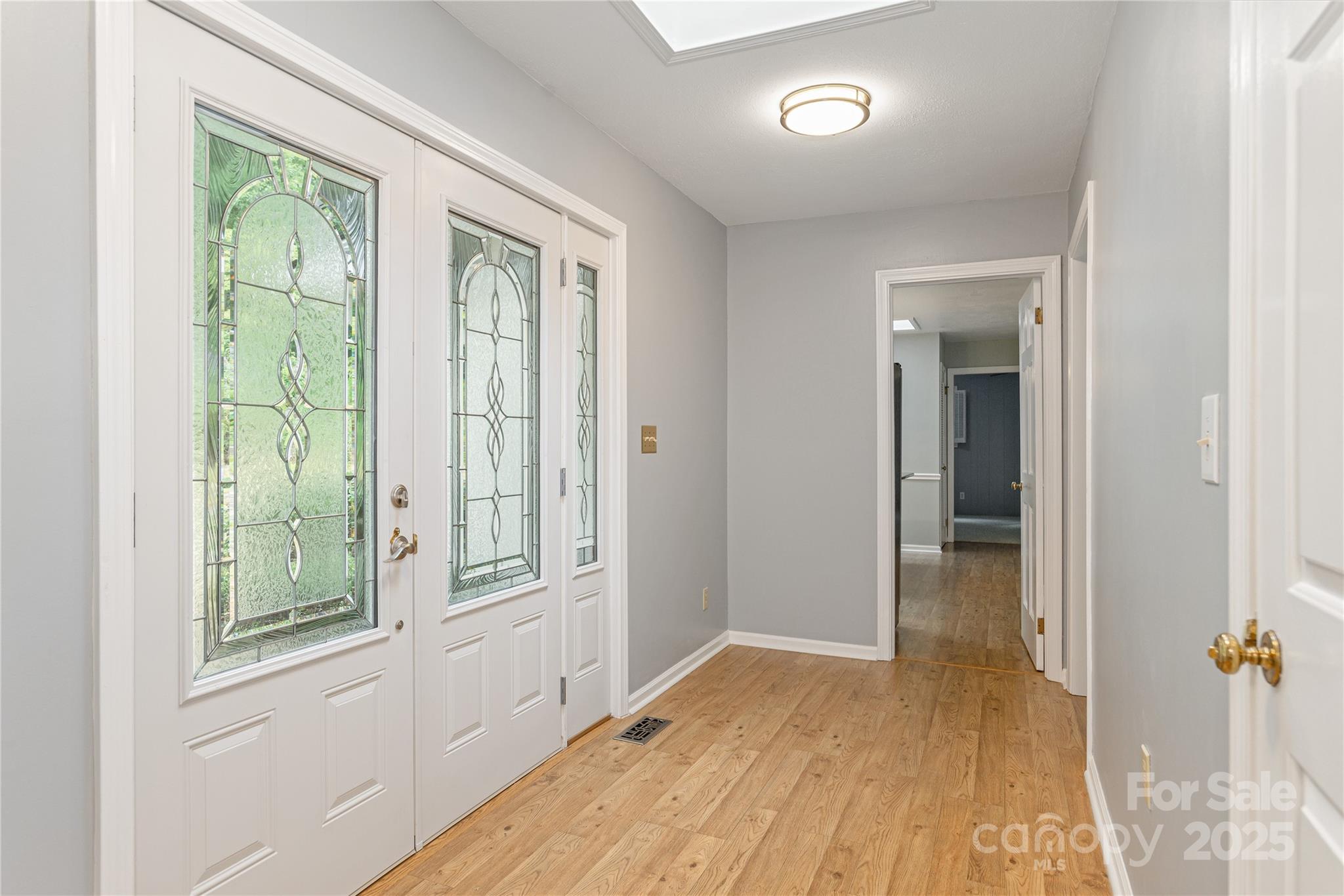 Property image 3 of 233 Raintree Drive in Tamarac, Hendersonville, NC 28791