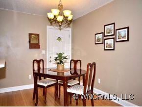 Property image 4 of 252 G Wash Creek Drive in The Cloisters, Hendersonville, NC 28739