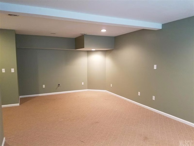 Property image 3 at 5183 Landing View Drive, Granite Falls, NC 28630