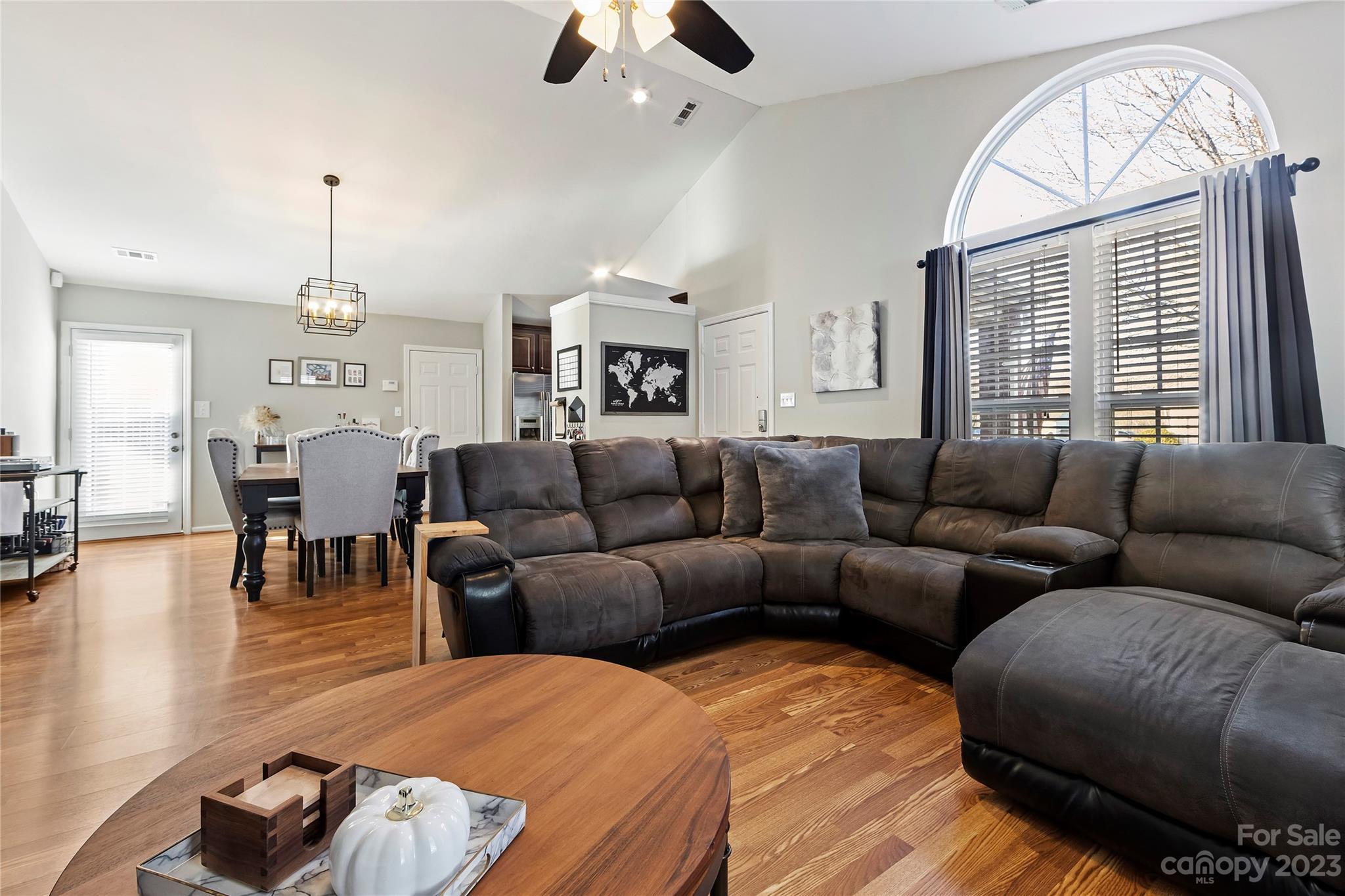 Property image 3 of 9924 Peppermint Lane in Turtle Rock, Charlotte, NC 28215