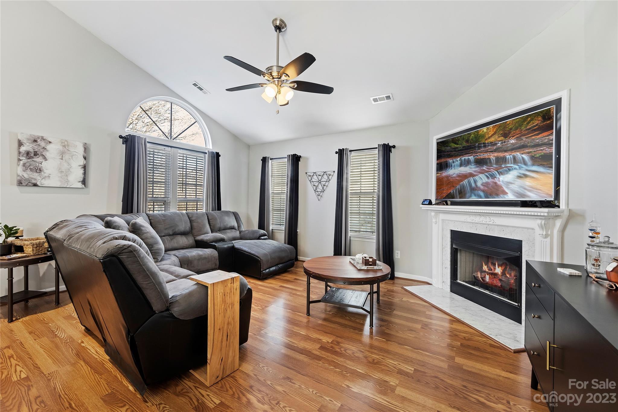 Property image 5 of 9924 Peppermint Lane in Turtle Rock, Charlotte, NC 28215