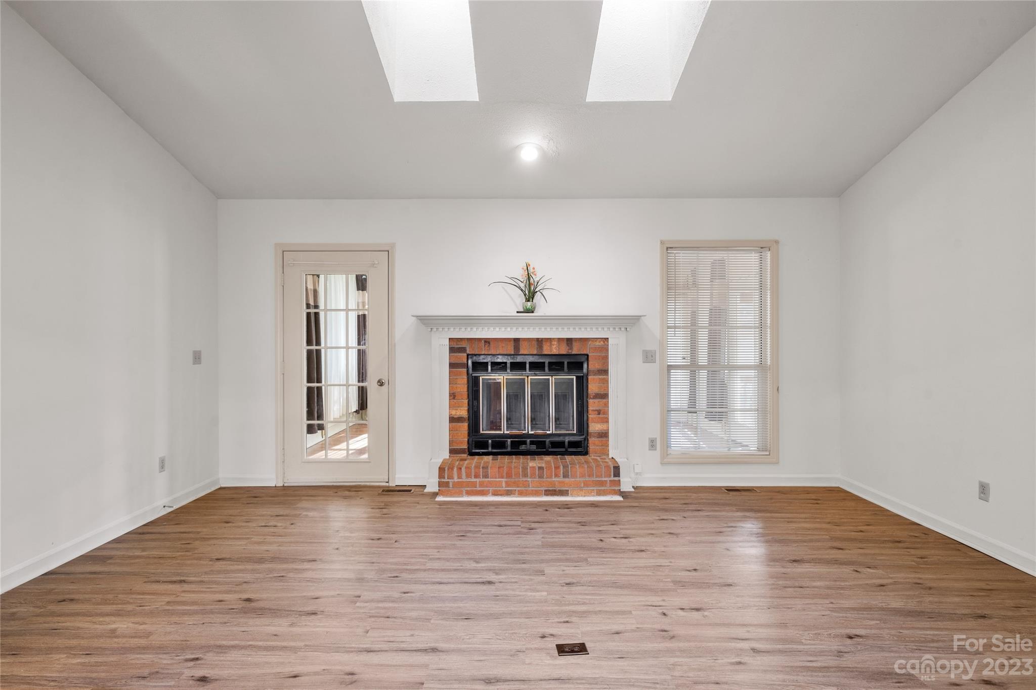 Property image 3 of 1 Pebble Beach Court in Etowahs Reach, Etowah, NC 28729