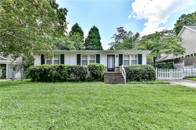 Property image 2 at 3005 Manor Road, Charlotte, NC 28209