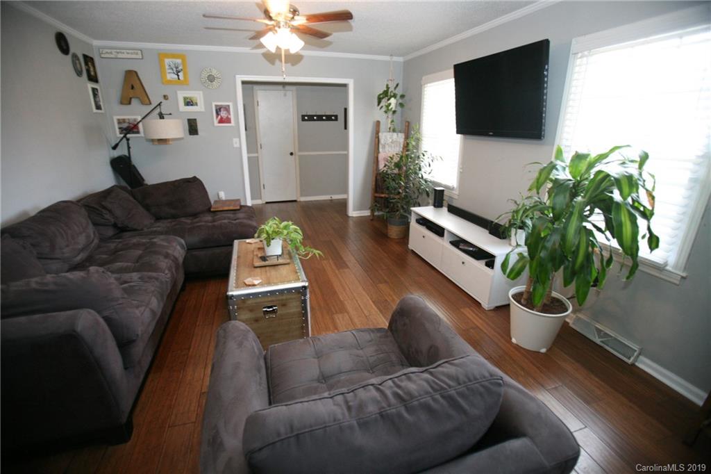 Property image 4 of 1701 Caromar Place in Taymor, Concord, NC 28027