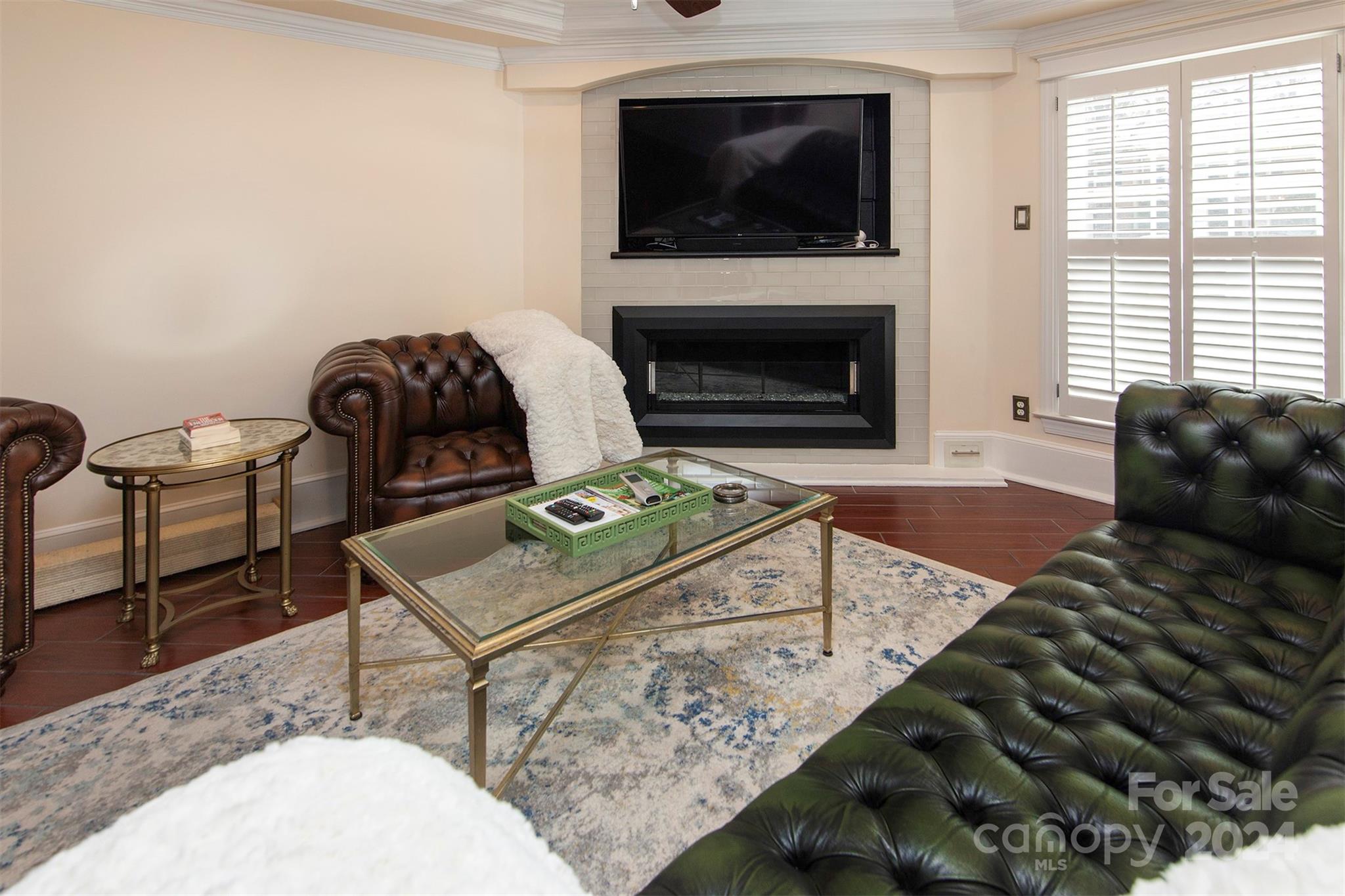 Property image 5 of 6613 Bunker Hill Circle in Olde Georgetowne, Charlotte, NC 28210