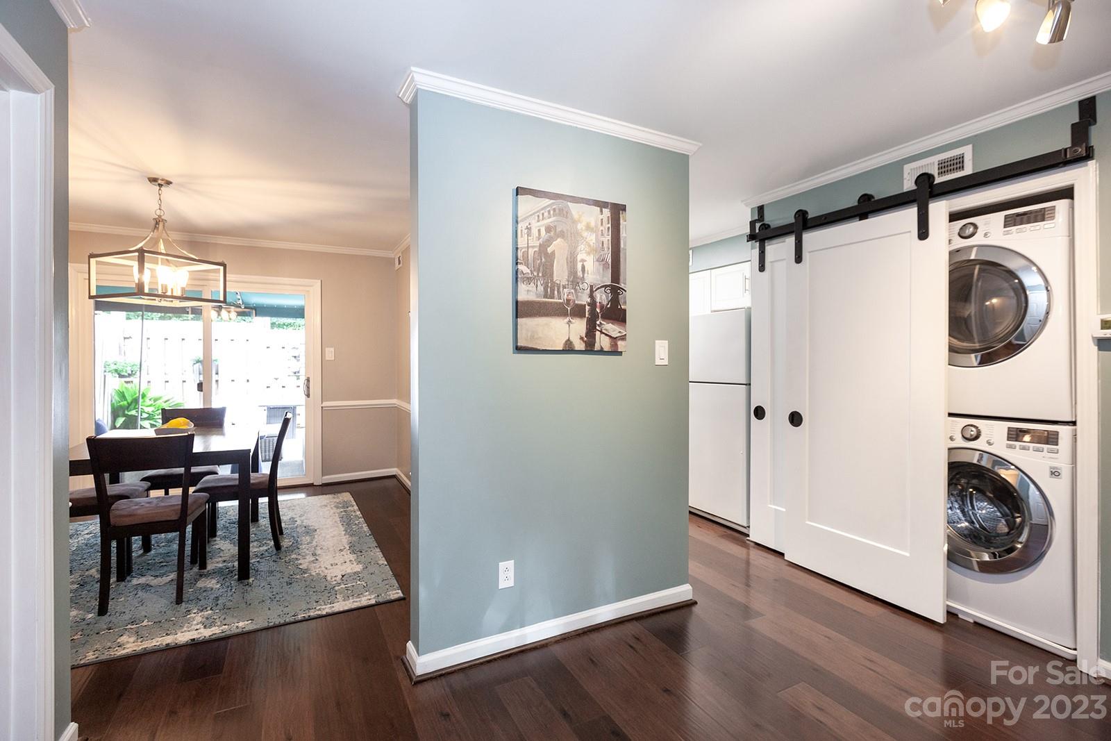 Property image 5 of 2225 Rexford Road in Trianon, Charlotte, NC 28211